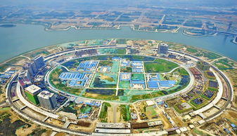 探訪鄭州‘地王’ 配套缺乏荒草叢生，房地產開發隱憂顯現